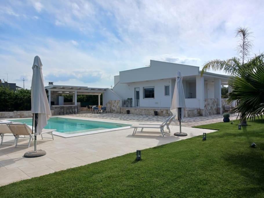 Malia Holiday Villa 콘베르사노 외부 사진