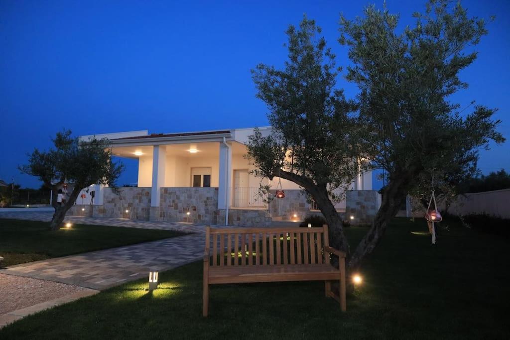 Malia Holiday Villa 콘베르사노 외부 사진